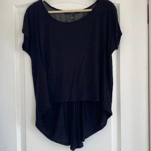 NWOT-Black Flowy top